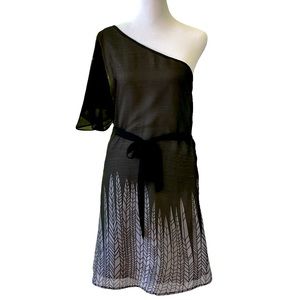 Hive & Honey One Shoulder Belted Black Leaf Print Midi Dress Belt Small